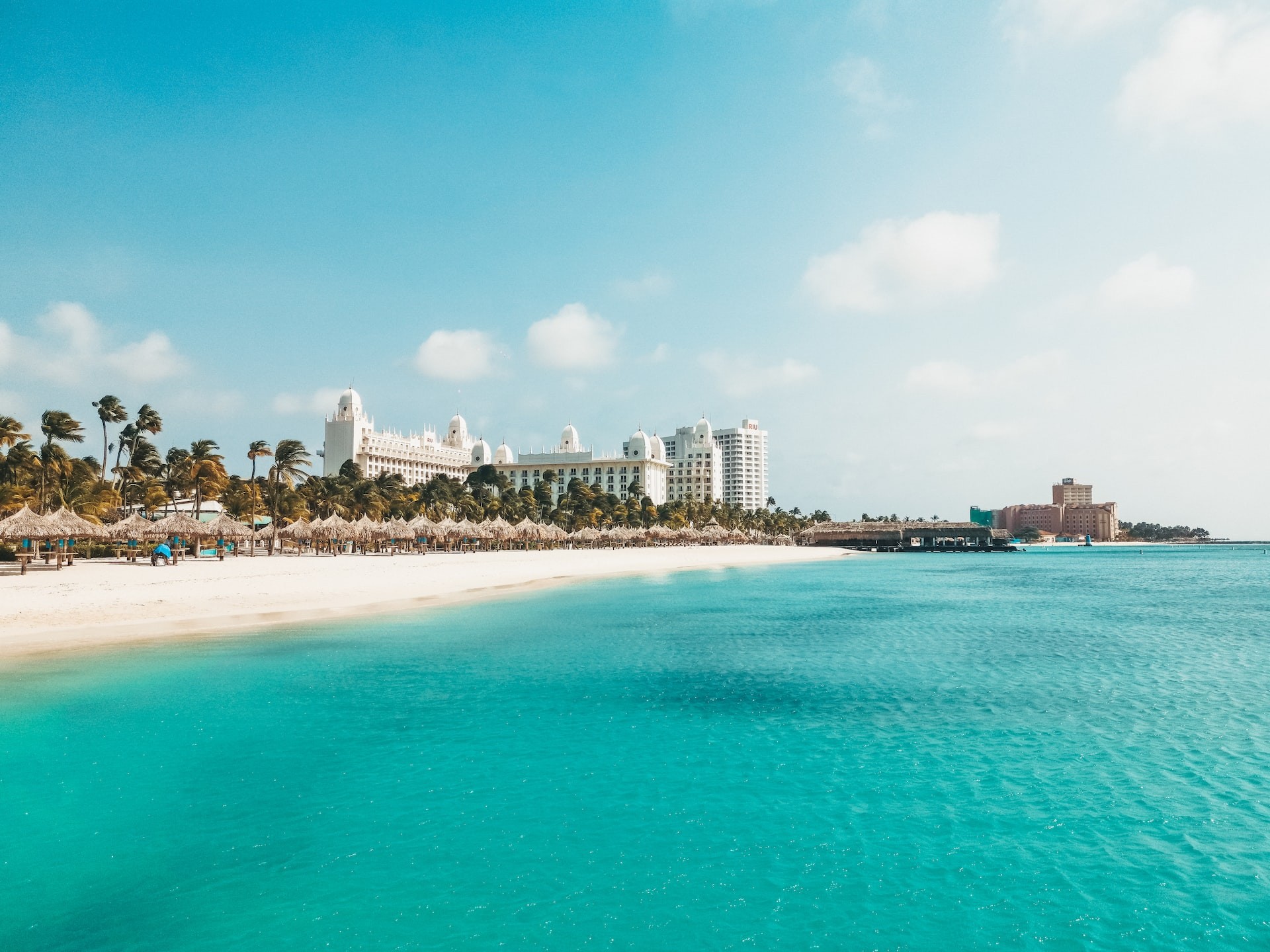 Palm Beach – Ideal for Watersports and Swimming 