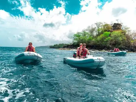 Grenada, Saint Lucia